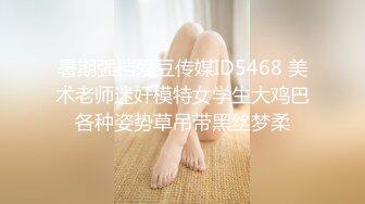 商场厕所偷拍 漂亮的美少妇鲍鱼还粉嫩粉嫩的