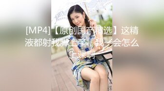 漂亮大奶小女友在卫生间趴在镜前被后人猛操