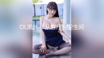 变态男让极品女神美女穿上泳衣在操B,肥嫩小逼被大鸡巴狠操！.