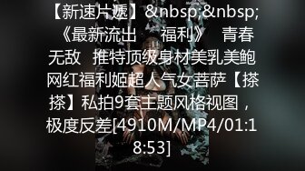 淘气弟弟暗藏摄像头偷拍漂亮姐姐洗澡报复姐姐不让他玩手机