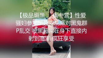 短发少妇露脸发骚，身材不错有点小才艺，揉奶玩逼道具抽插，跪在地上给狼友叫爸爸，学狗叫还给狼友磕头呢